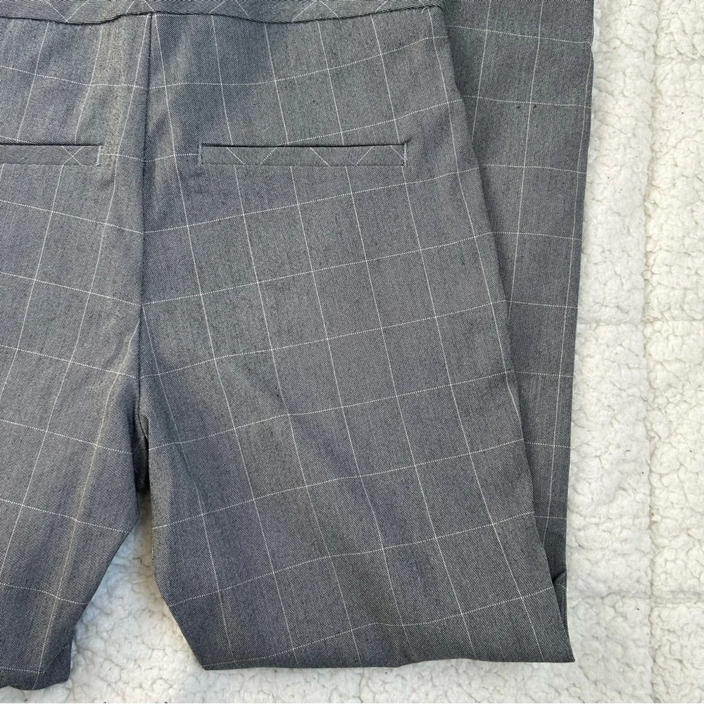 RW&CO. Camber & Grace Gray Plaid Dress Pants - Picture 9 of 12